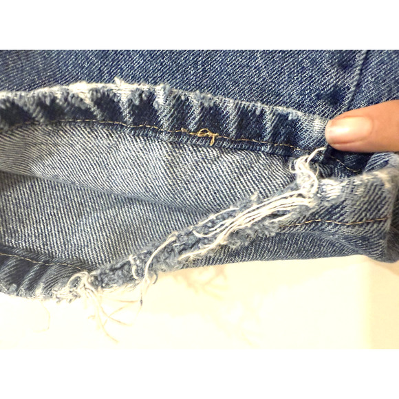 Wrangler 965 Jeans Mens 34x32 Regular Fit Distressed Straight Leg Frawed Fader - Picture 7 of 9